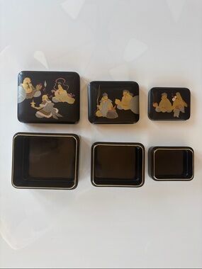 Japanese set of 3 lacquer nesting boxes.